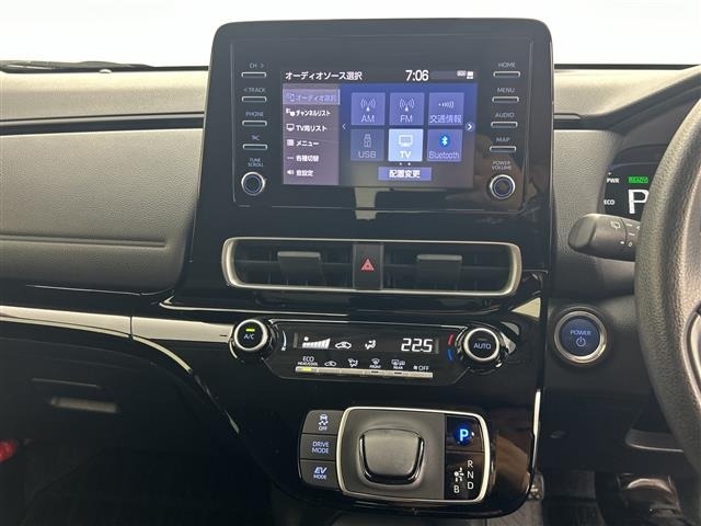 Toyota AQUA 2021 7660739-1