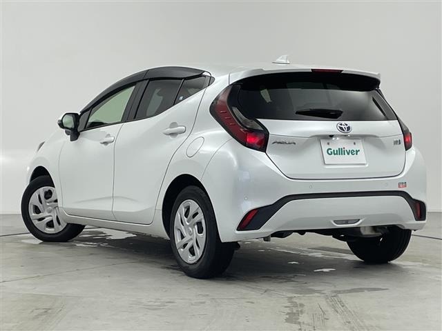 Toyota AQUA 2021 7660739-14