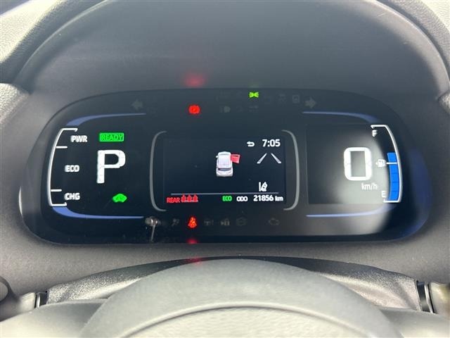 Toyota AQUA 2021 7660739-8