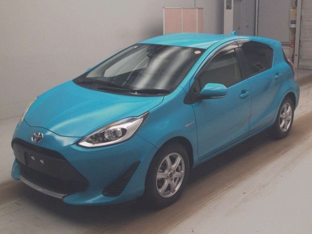 Toyota AQUA 2020 7660742-0