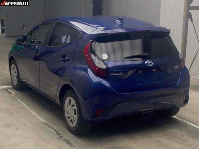 Toyota AQUA 2023 7660743-1