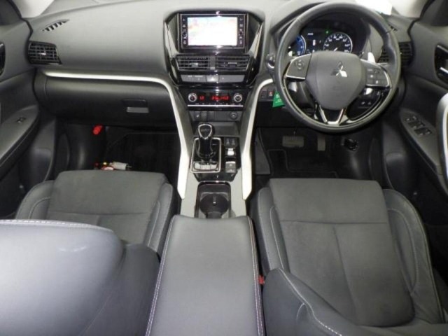 Mitsubishi ECLIPSE CROSS 2021 7673819-3