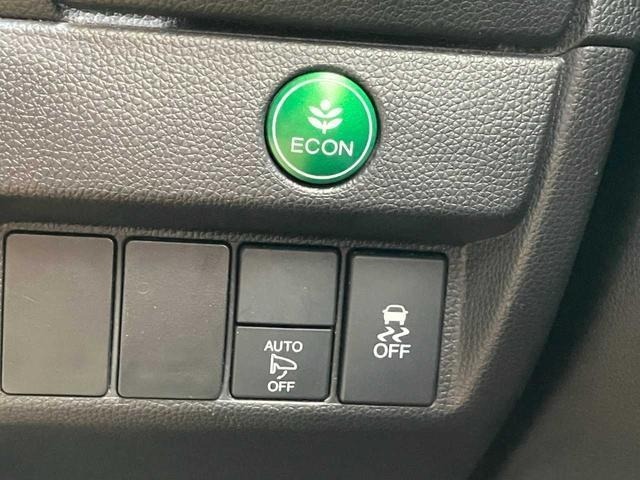Honda FIT 2016 7673242-11