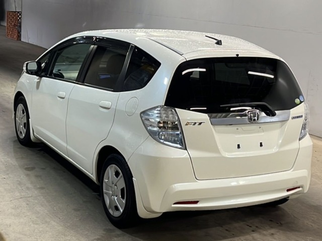 Honda FIT 2011 7673243-1