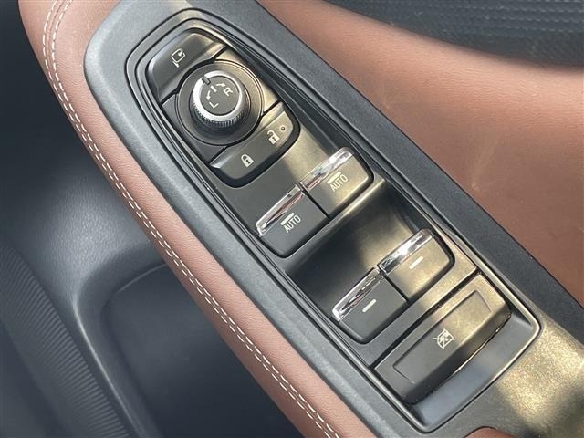 Subaru FORESTER 2018 7664710-22
