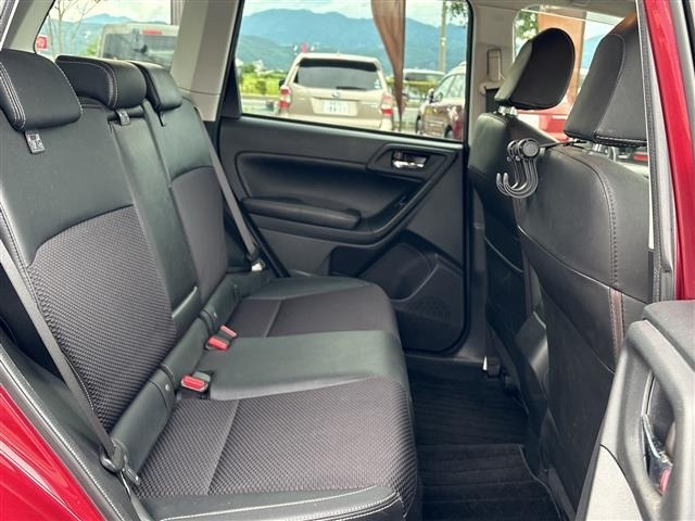 Subaru FORESTER 2017 7664827-10