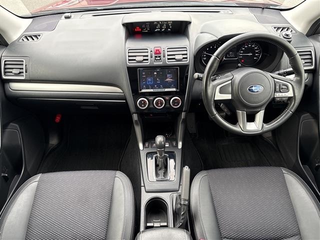 Subaru FORESTER 2017 7664827-14