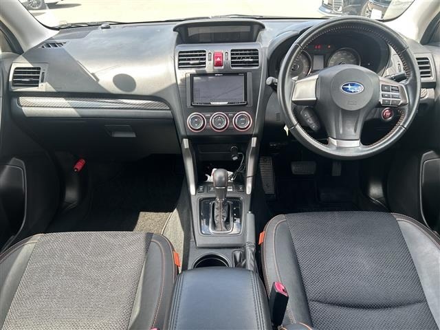 Subaru FORESTER 2014 7664844-16