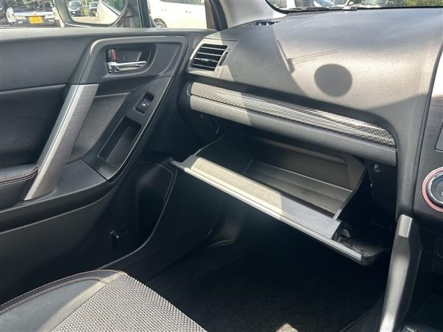 Subaru FORESTER 2014 7664844-23