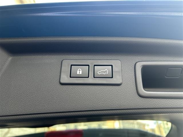 Subaru FORESTER 2024 7664876-16