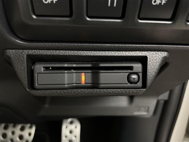 Subaru FORESTER 2021 7664895-2