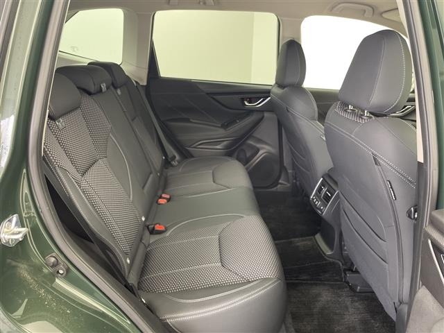 Subaru FORESTER 2023 7664909-13