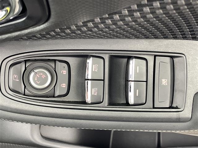 Subaru FORESTER 2023 7664909-3