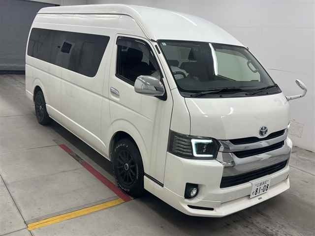 Toyota HIACE COMMUTER 2014 7669302-0