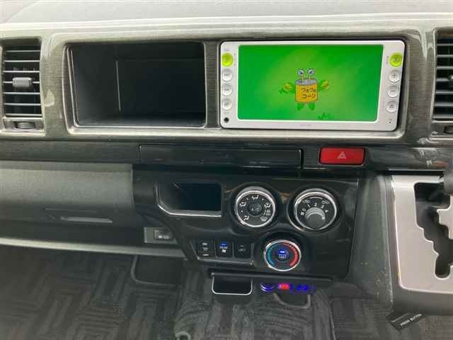 Toyota HIACE COMMUTER 2014 7669302-6