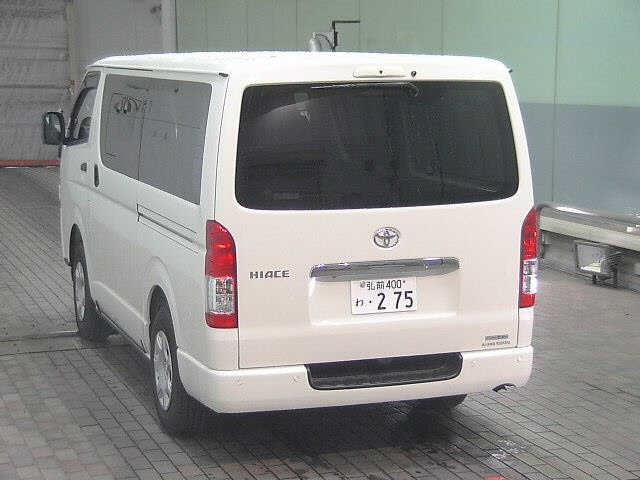 Toyota HIACE VAN 2026 7670988-1