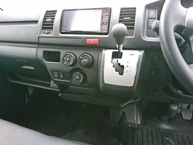 Toyota HIACE VAN 2026 7670988-6