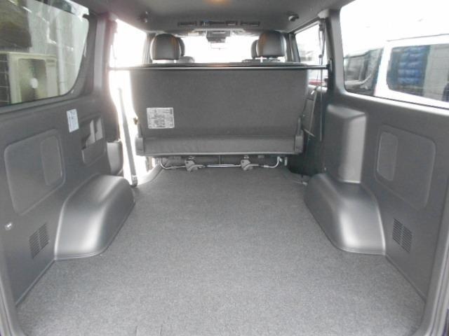 Toyota HIACE VAN 2025 7671008-4