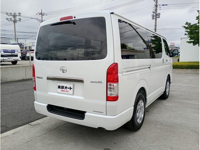 Toyota HIACE VAN 2026 7671021-1