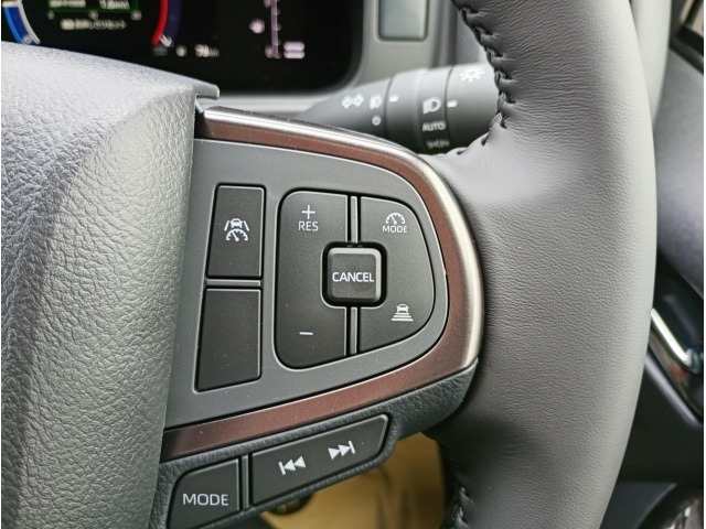 Toyota HIACE VAN 2026 7671021-18