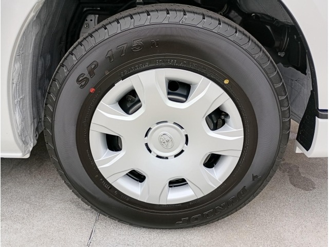 Toyota HIACE VAN 2026 7671021-26