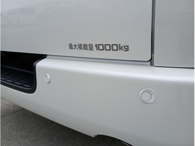 Toyota HIACE VAN 2026 7671021-40