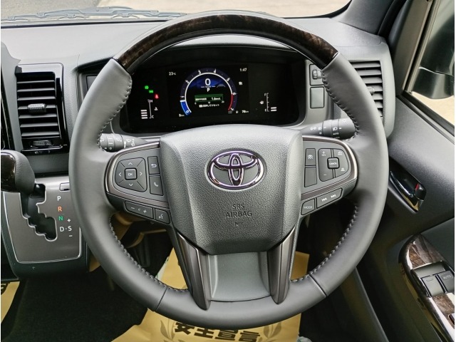 Toyota HIACE VAN 2026 7671021-7