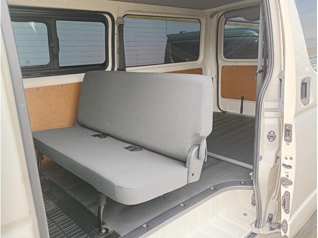 Toyota HIACE VAN 2023 7671022-9