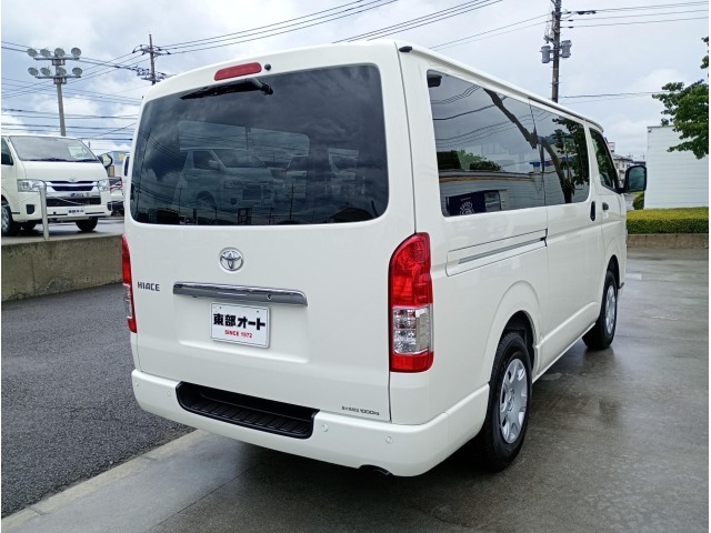 Toyota HIACE VAN 2026 7671023-1