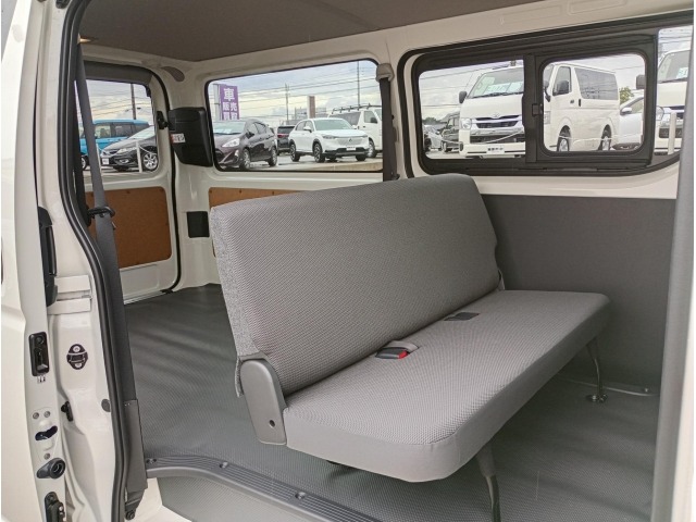 Toyota HIACE VAN 2026 7671023-10