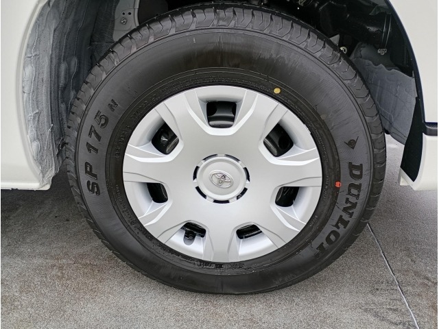Toyota HIACE VAN 2026 7671023-18