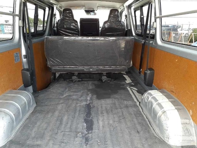 Toyota HIACE VAN 2022 7671031-12