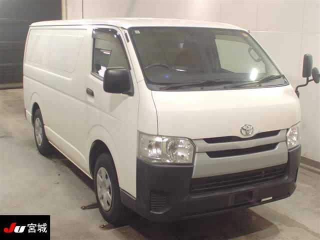Toyota HIACE VAN 2015 7671046-0