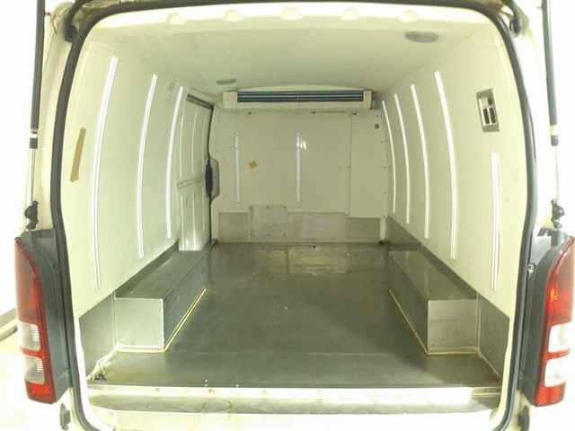 Toyota HIACE VAN 2015 7671046-6