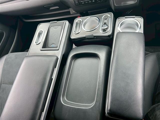 Toyota HIACE VAN 2023 7671288-22