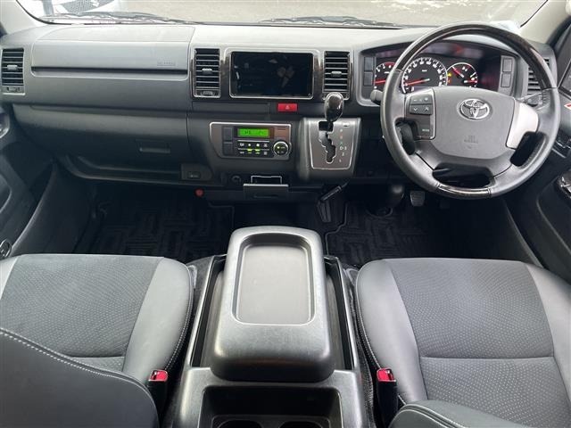 Toyota HIACE VAN 2015 7671296-15