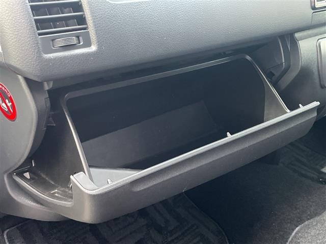 Toyota HIACE VAN 2015 7671296-7