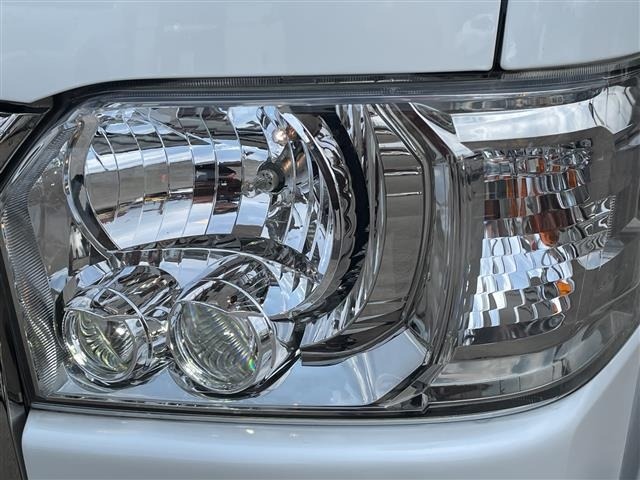 Toyota HIACE VAN 2020 7671305-11