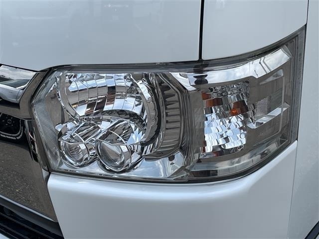 Toyota HIACE VAN 2020 7671305-13