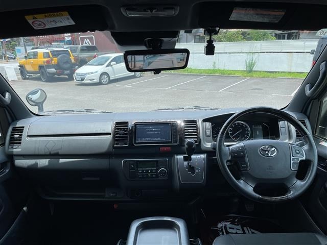 Toyota HIACE VAN 2020 7671305-15