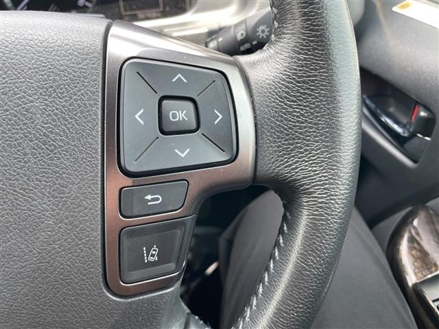 Toyota HIACE VAN 2020 7671305-16