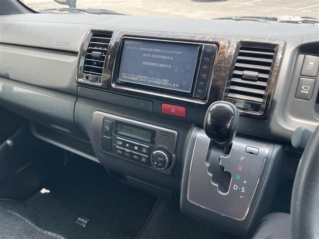 Toyota HIACE VAN 2020 7671305-19