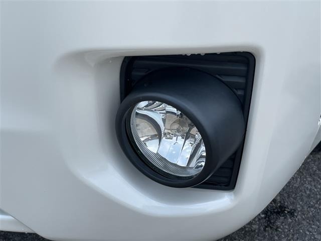 Toyota HIACE VAN 2020 7671305-4