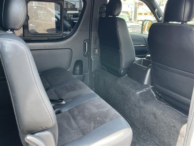 Toyota HIACE VAN 2020 7671305-8