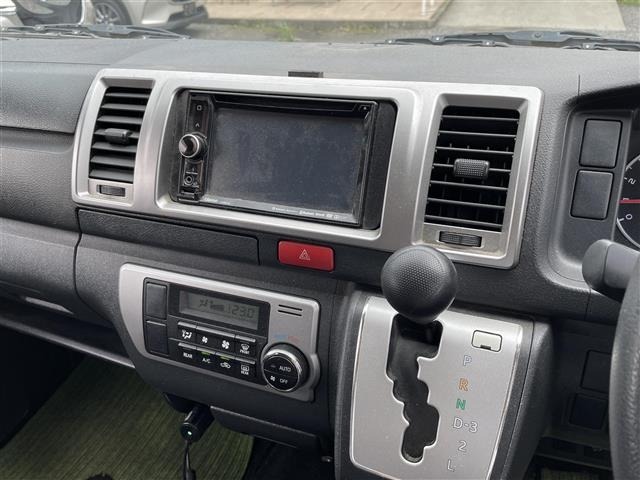 Toyota HIACE VAN 2015 7671312-13