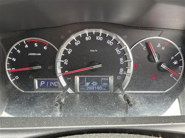 Toyota HIACE VAN 2015 7671312-14