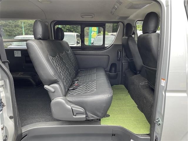 Toyota HIACE VAN 2015 7671312-2