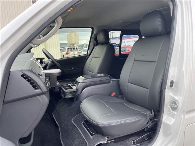 Toyota HIACE VAN 2024 7671313-2