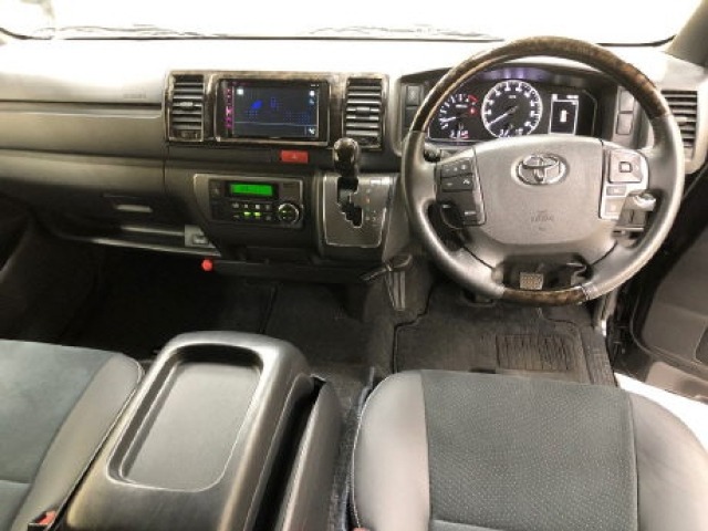Toyota HIACE VAN 2021 7671331-4
