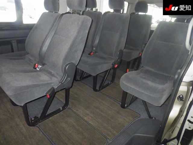 Toyota HIACE WAGON 2025 7673085-4